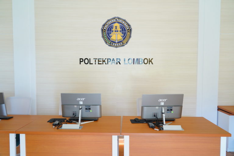 Lab Pengaturan Perjalanan