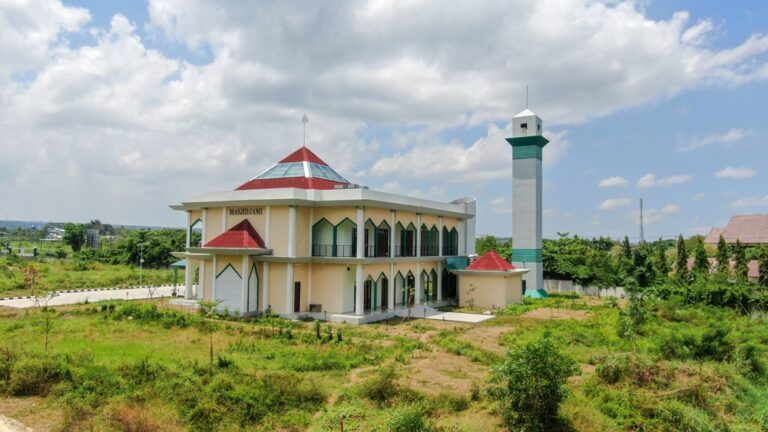 Masjid Jami' Al-Hanif